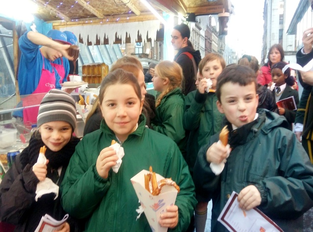 Language Pupils Taste the World at Christmas Market