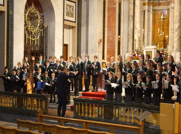 Schola Tune up for St Peter's Basilica with stunning Winter Concert
