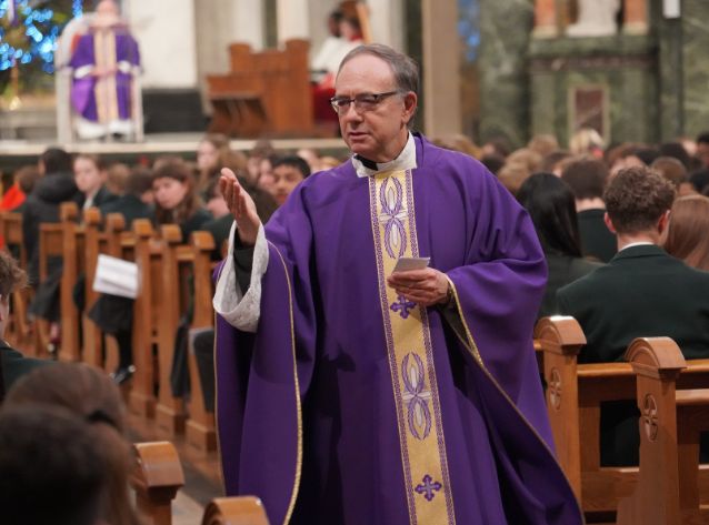 Fr. Jose Mesa Visits St Aloysius College 